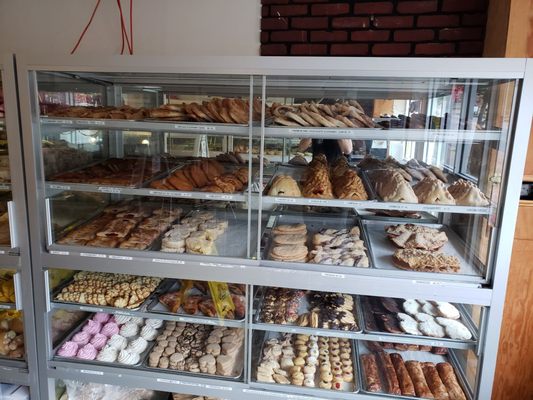 Diana's Bakery by null