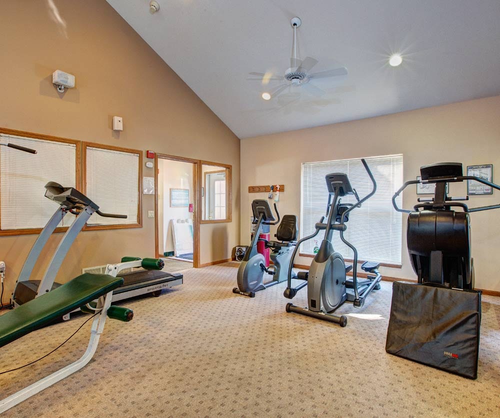 PRENTICE PARK APARTMENTS 13 Photos 803 N Thompson Dr, Madison