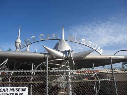 Art Car Museum by null