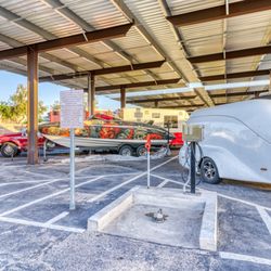 RecNation RV & Boat Storage - Amenities offered