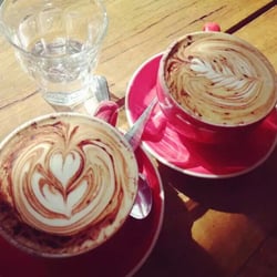 Station Street Cafe & Wine Bar - Fantastic cafe!Its a quiet place and warm service.