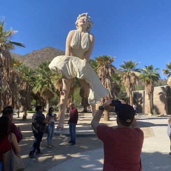 Forever Marilyn - Sculpture - Landmarks & Historical Buildings Near Me - Palm Springs, California Forever Marilyn - Sculpture - Landmarks & Historical Buildings Near Me - Palm Springs, California