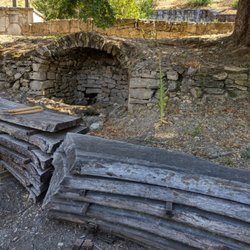 Valet of the Moon Wine Tours