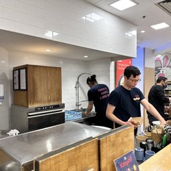 Tonkotsu - More views of the bar