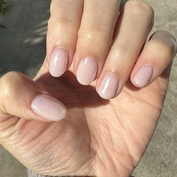 Polish Avenue Mani Pedi - Opi bubble bunny + chrome - Nail Salons Near Me - Orange, California