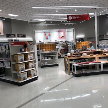 TARGET - Updated March 2026 - 347 Photos & 75 Reviews - 19511 N Freeway ...