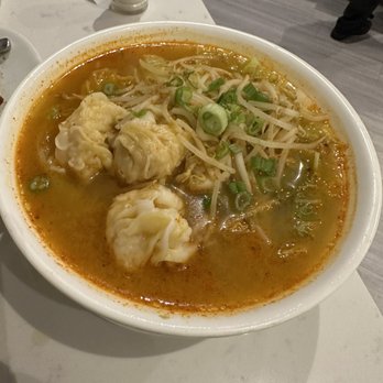 Neptune Noodle Bar - Burnaby - Sports Bars Near Me - Burnaby, British Columbia