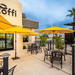 Koffi - Koffi Cathedral City Patio