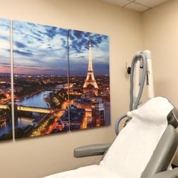 W Dermatology Manhattan Beach