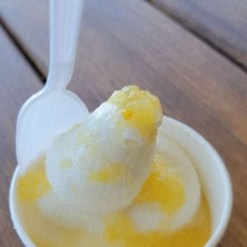 Kate's Country Cousins - Kate's County Cousins Baby Pineapple Sundae - Farmers Market Near Me - Lancaster, New York