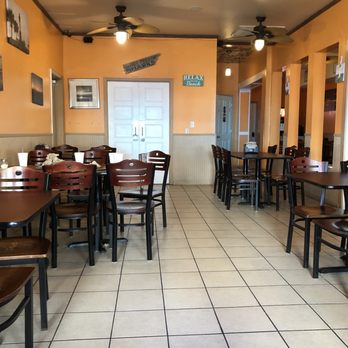 Lighthouse Pizza - Eat-in area - Pizza Near Me - Tybee Island, Georgia Lighthouse Pizza - Eat-in area - Pizza Near Me - Tybee Island, Georgia