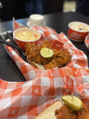 Hattie B's Hot Chicken - Nashville - Lower Broadway by null