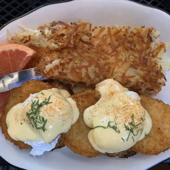 Hot Suppa - Fried green tomatoes eggs Benedict - Breakfast & Brunch Near Me - Portland, Maine Hot Suppa - Fried green tomatoes eggs Benedict - Breakfast & Brunch Near Me - Portland, Maine