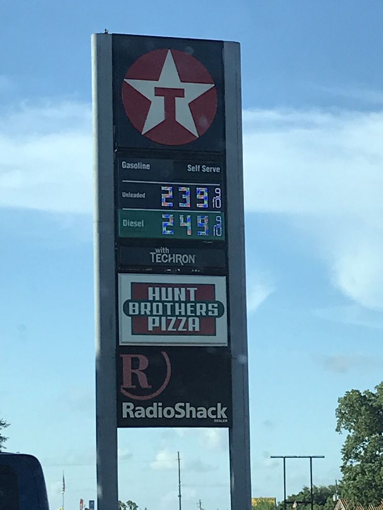 TEXACO GULF COAST MARKET Updated September 2024 522 Highway 124, Winnie, Texas Gas