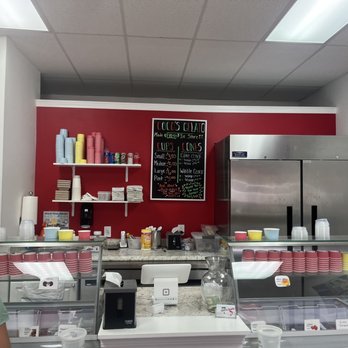 CoCo's Gelato - Counter - Ice Cream & Frozen Yogurt Near Me - Avon, Ohio