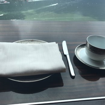 The Lounge & Bar - Restaurants Near Me - Kowloon, HK