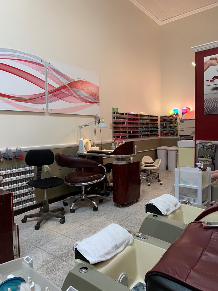 DAVVI NAILS Updated September 2024 4308 E Grand Ave, Laramie