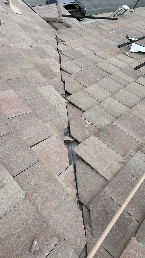 Slide of Icon Unlimited Roofing