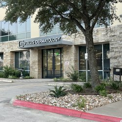 Revelus  Dermatology - Revelus Dermatology front entry.