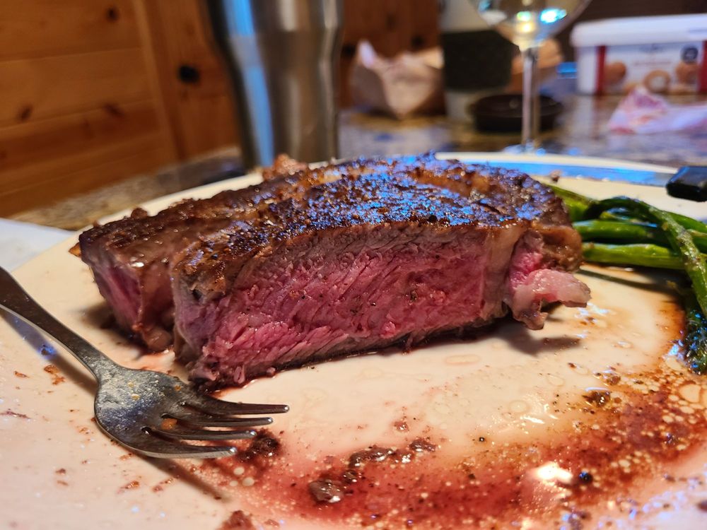 Mountain Man Meat Market Logo