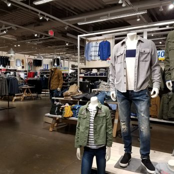 Old Navy - Men's Clothing Near Me - Cambridge, Massachusetts