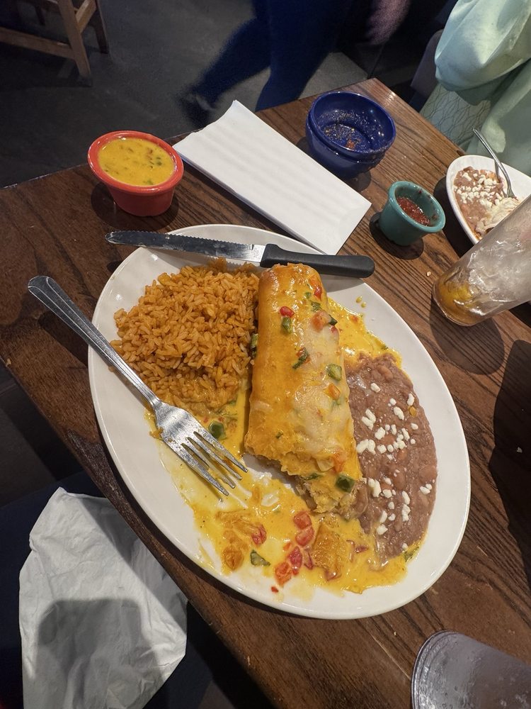 ON THE BORDER MEXICAN GRILL & CANTINA - Updated July 2025 - 58 Photos
