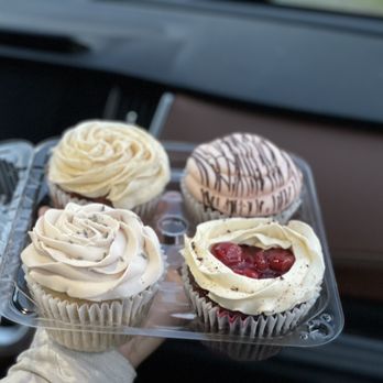 Sunflower Bakehouse - Vegan Near Me - Nashville, Tennessee Sunflower Bakehouse - Vegan Near Me - Nashville, Tennessee