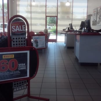 Discount Tire - Wait lobby - Tires Near Me - Goodyear, Arizona Discount Tire - Wait lobby - Tires Near Me - Goodyear, Arizona