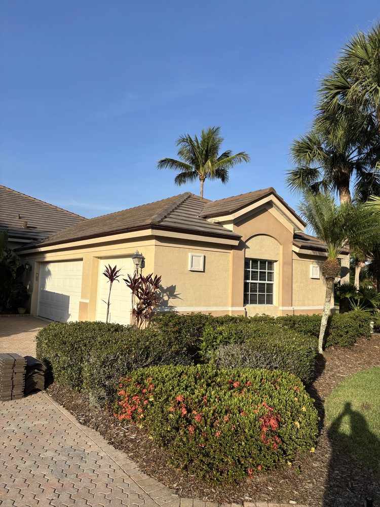 Slide of Royalty Roofing