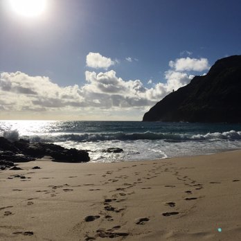 Kaupo Beach Park - Parks Near Me - Waimanalo, Hawaii