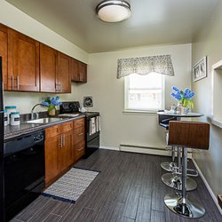 Stratford Apartments