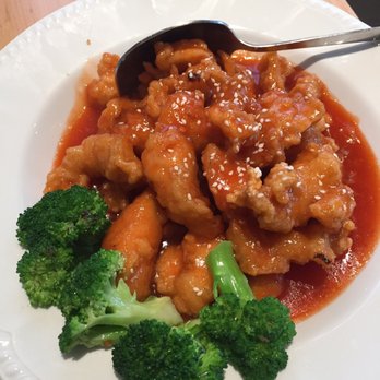 Mama Chang - Sesame chicken - Chinese Near Me - Fairfax, Virginia