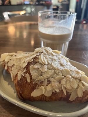 Say Coffee & Table by null