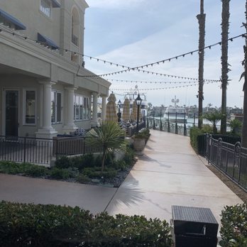 Balboa Bay Resort - Resorts Near Me - Newport Beach, California