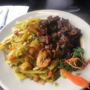 Footprints Cafe - Oxtails - Caribbean Near Me - Brooklyn, New York Footprints Cafe - Oxtails - Caribbean Near Me - Brooklyn, New York