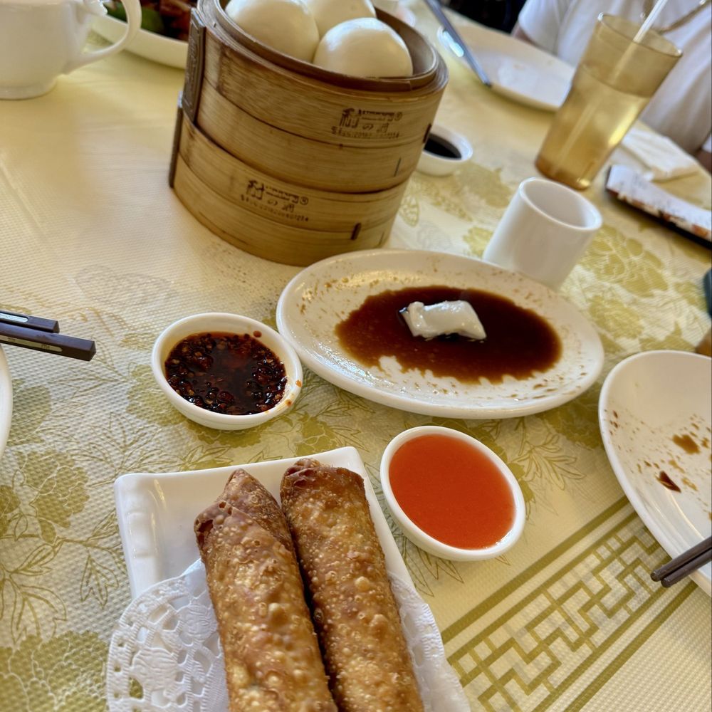 MingHin Cuisine - 2 Piece Egg Rolls custard Egg Yolk Paste Bun - Dim Sum Near Me - Rolling Meadows, Illinois