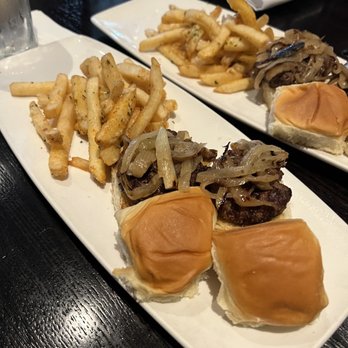 Roy's Restaurant - Wagyu sliders and Parmesan Truffle Fries - Seafood Near Me - Anaheim, California