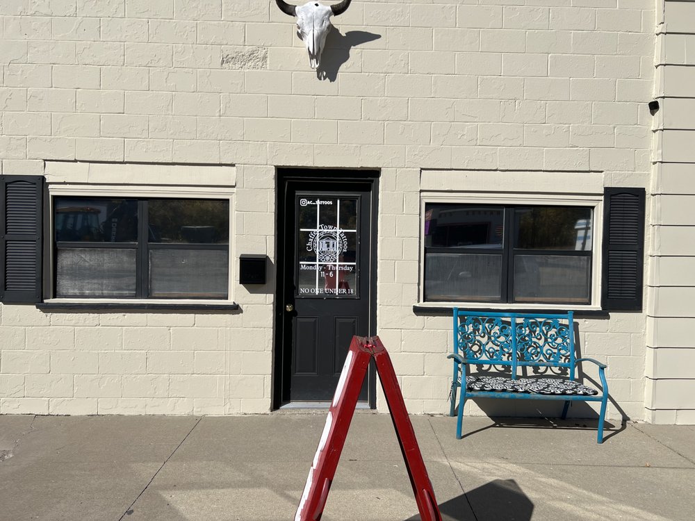 CHAFFEE TOWN TATTOOS Updated August 2024 221 N Main, Chaffee