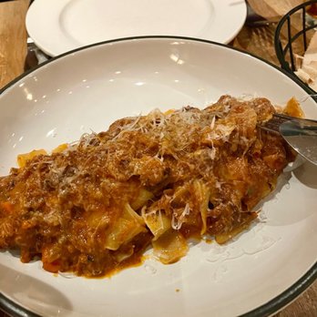 OSTE - PAPPARDELLE ALLA VACCINARA - Italian Near Me - Los Angeles, California