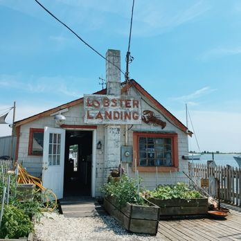 Lobster Landing - Lobster landing - Seafood Markets Near Me - Clinton, Connecticut