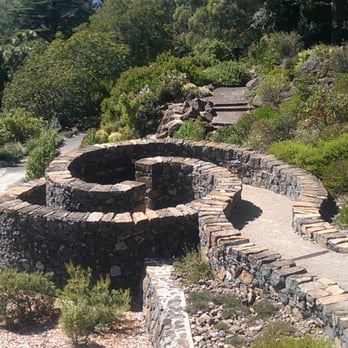 Mount Tomah Botanic Garden, Blue Mountains - The Blue Mountains Botanic Garden, Mount Tomah - Bookstores Near Me - Bilpin, NSW Mount Tomah Botanic Garden, Blue Mountains - The Blue Mountains Botanic Garden, Mount Tomah - Bookstores Near Me - Bilpin, NSW
