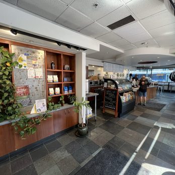 Fluid Coffee Bar - Interior - Coffee & Tea Near Me - Denver, Colorado