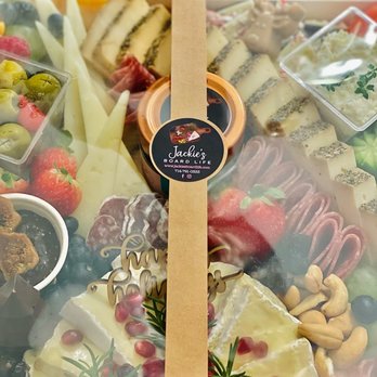 Jackie's Board Life - Grande Board - Caterers Near Me Jackie's Board Life - Grande Board - Caterers Near Me