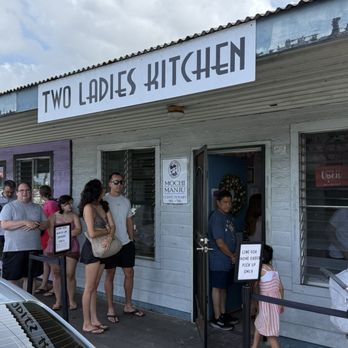 Two Ladies Kitchen - Outside - Bakeries Near Me - Hilo, Hawaii Two Ladies Kitchen - Outside - Bakeries Near Me - Hilo, Hawaii