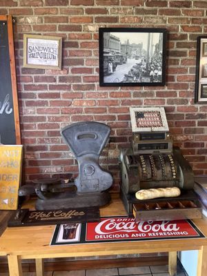 Sandwich Emporium by null