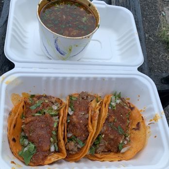 Birria-Landia - Food Trucks Near Me - Brooklyn, New York Birria-Landia - Food Trucks Near Me - Brooklyn, New York