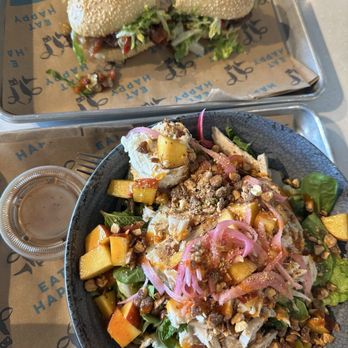 Mendocino Farms - The The Seasonal GOAT with Summer Peaches - Salad Near Me - Costa Mesa, California