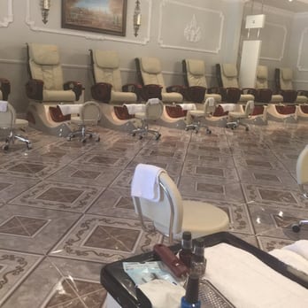 Royal Palace Nail Spa - Super clean and lots of space to relax and get well taken care of. - Nail Salons Near Me - Tampa, Florida Royal Palace Nail Spa - Super clean and lots of space to relax and get well taken care of. - Nail Salons Near Me - Tampa, Florida
