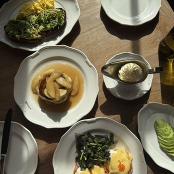 Le Crocodile - French Near Me - Brooklyn, New York