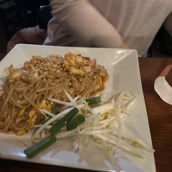 Samui Thai Cuisine - Another mixed seafood Pad Thai - Thai Near Me - Southbury, Connecticut Samui Thai Cuisine - Another mixed seafood Pad Thai - Thai Near Me - Southbury, Connecticut
